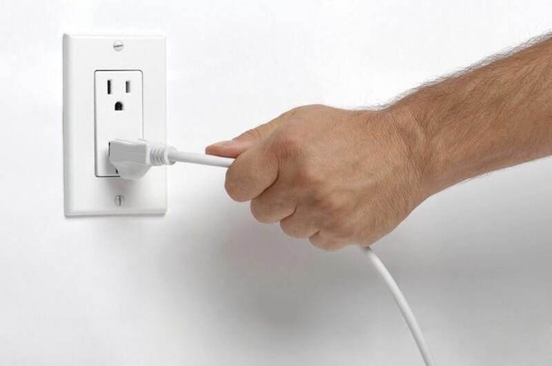 có nên ngắt điện tủ lạnh khi không sử dụng
